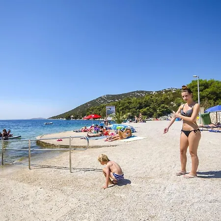 Garoful * Tribunj (Sibenik-Knin)