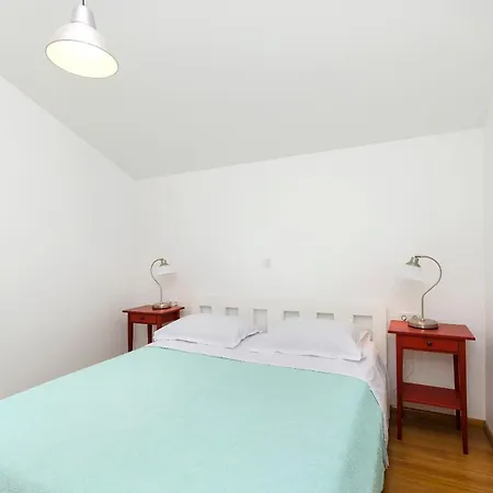 Garoful Apartment *