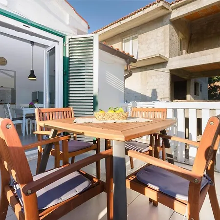 Garoful Apartment *